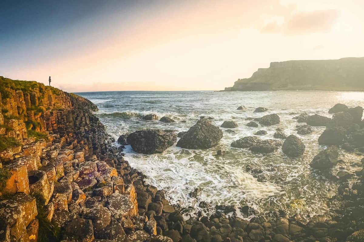 Giant's Causeway & Belfast City: Day Tour with Admission to Attractions The Giant's Causeway