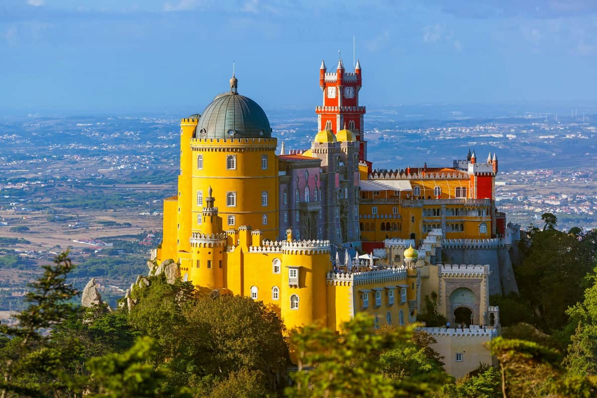 Sintra, Pena Palace, Cascais & Belém: Small Group Guided Tour Pena Palace