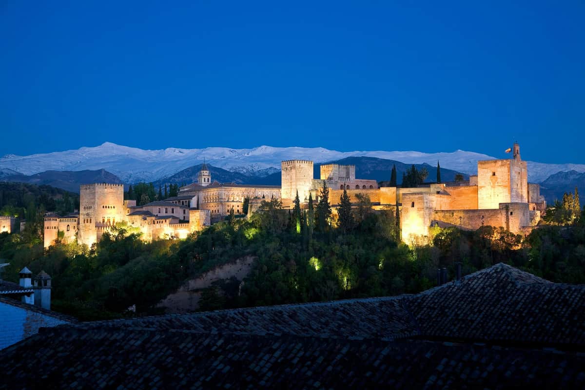 Alhambra at night