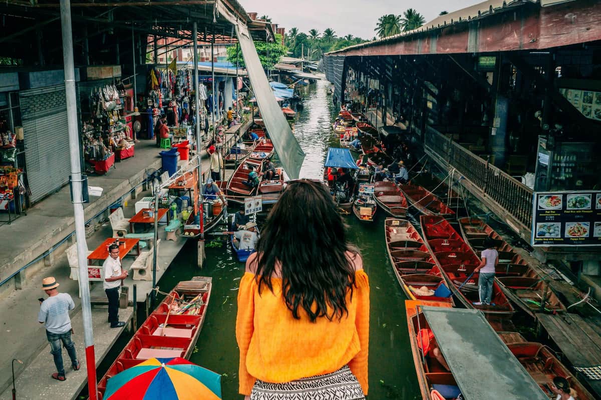 Damnoen Saduak Floating Market