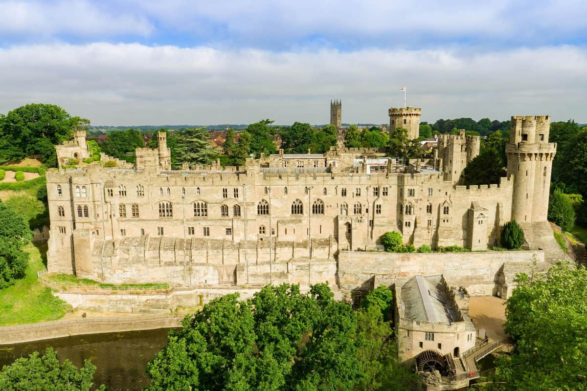 Warwick Castle, Shakespeare’s Birthplace and Oxford: Guided Tour Warwick Castle