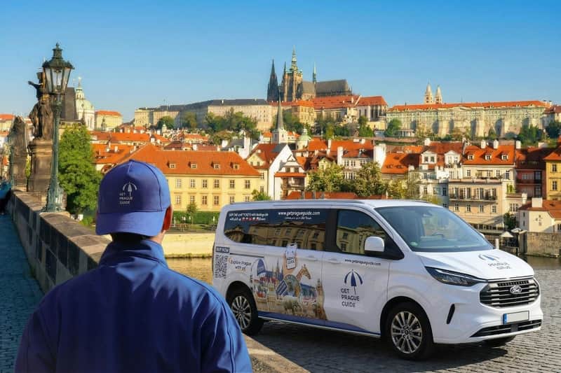 Prague Castle: Entry Ticket + Audio Guide + One-way Minibus Transfer