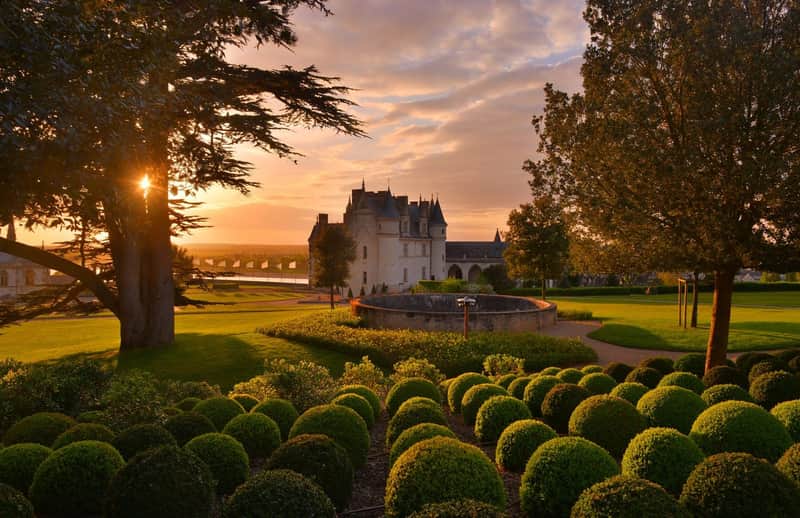 Château Royal d'Amboise + Château du Clos Lucé Château Royal d'Amboise + Château du Clos Lucé