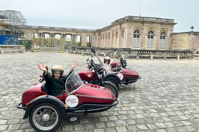 Palace of Versailles: Entry Ticket + Audio Guide + Sidecar Transfers