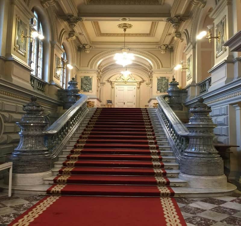 Cotroceni Palace: Fast Track Ticket + Guided Tour