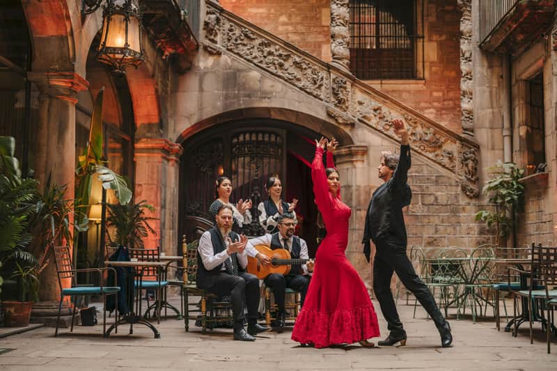 Palau Dalmases: Flamenco Show Palau Dalmases: Flamenco Show