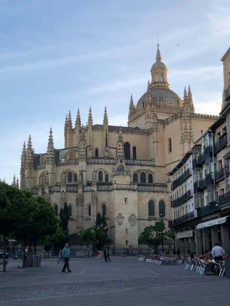 Segovia Guided Tour: City, Cathedral & Alcázar