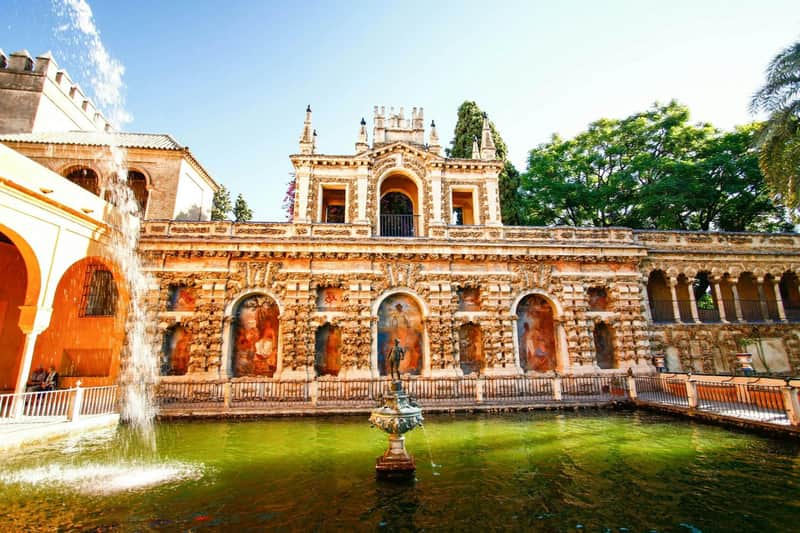 Royal Alcázar of Seville: Small Group Guided Tour