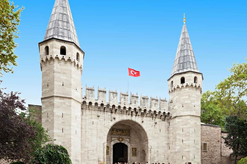 Topkapi Palace: Entry Ticket + Guided Tour
