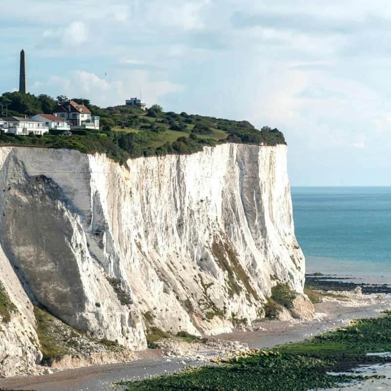Canterbury, Dover Castle & the White Cliffs: Guided Tour from London