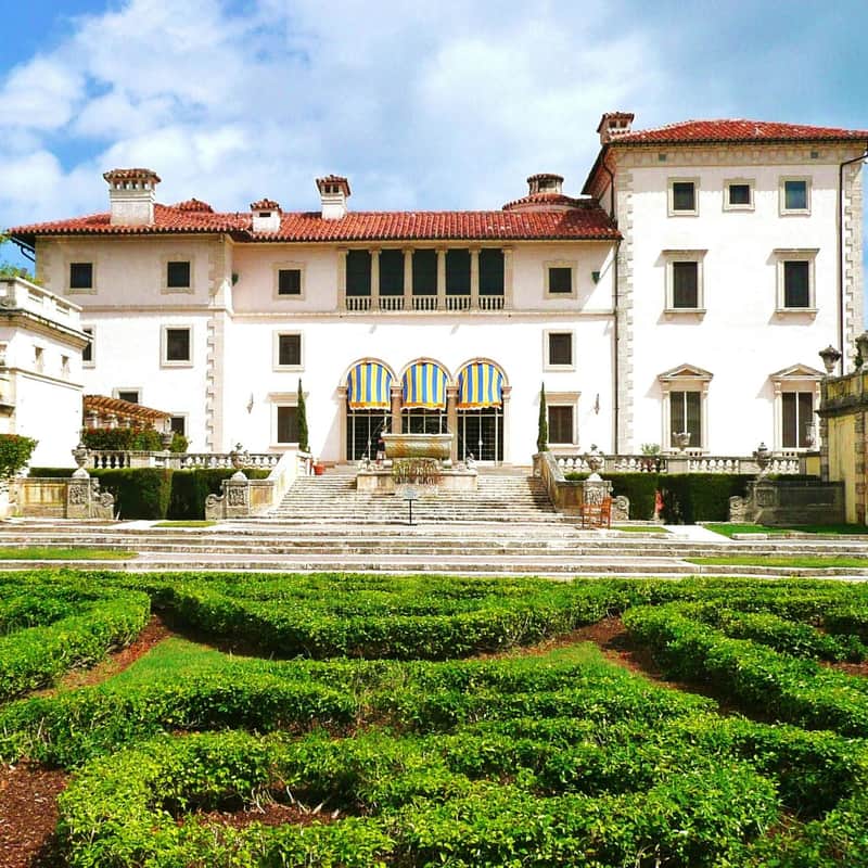 Vizcaya Museum & Gardens: Entry Ticket + Transport