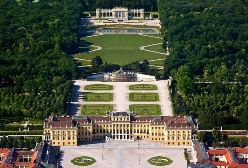 Schönbrunn Palace Schönbrunn Palace