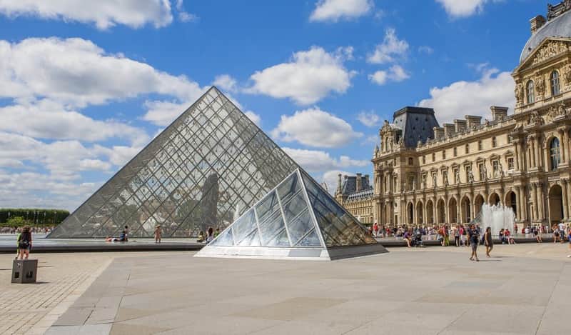 Louvre Museum